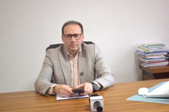 scandal in educatie la vaslui sindicatul acuza munca la negru in timpul simulatorilor prefectul mentioneaza despre presiuni si santaj