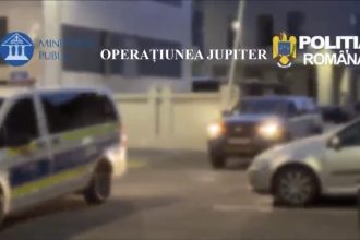 Descinderi spectaculoase in toata tara politia vaneaza retelele de produse contrafacute si piraterie online