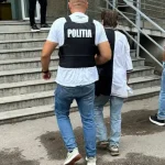Doi tineri de 16 ani din Bacesti arestai dupa ce ar fi agresat un barbat