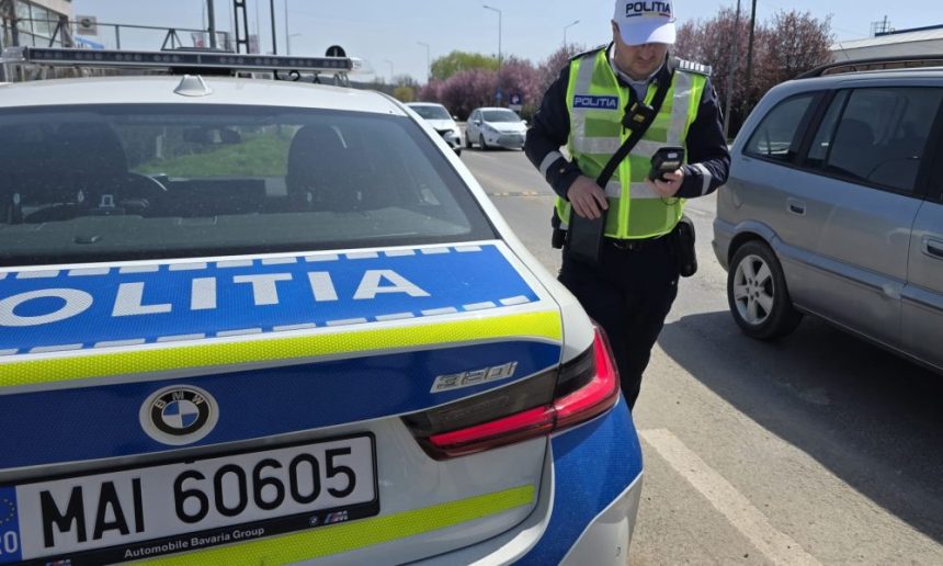 Tanarul de 21 de ani prins beat si fara permis la volan Un alt tanar conducea un moped neamtriculat prin Vaslui