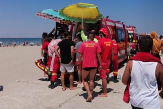 tragedie groaznica pe litoral doi frati din vaslui de 17 si 19 ani au decedat inecati la olimp